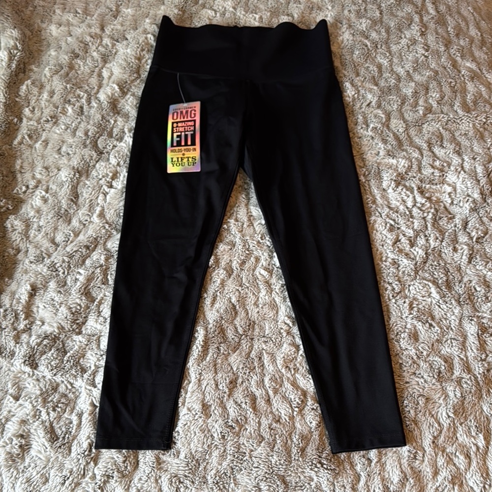 Coco + Carmen Black Leggings for Everyday Comfort